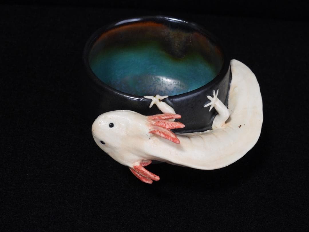 腰越祐貴 創作陶器 ウーパールーパー 湯呑 楽焼