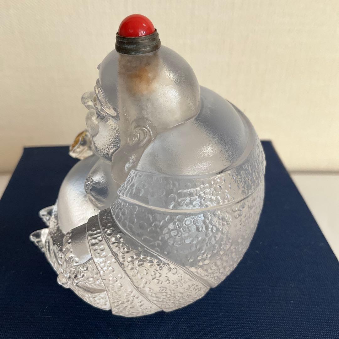 中国　水晶布袋鼻煙壷