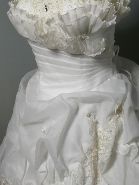 [352] ウエディングドレス 11～13号サイズ 中古