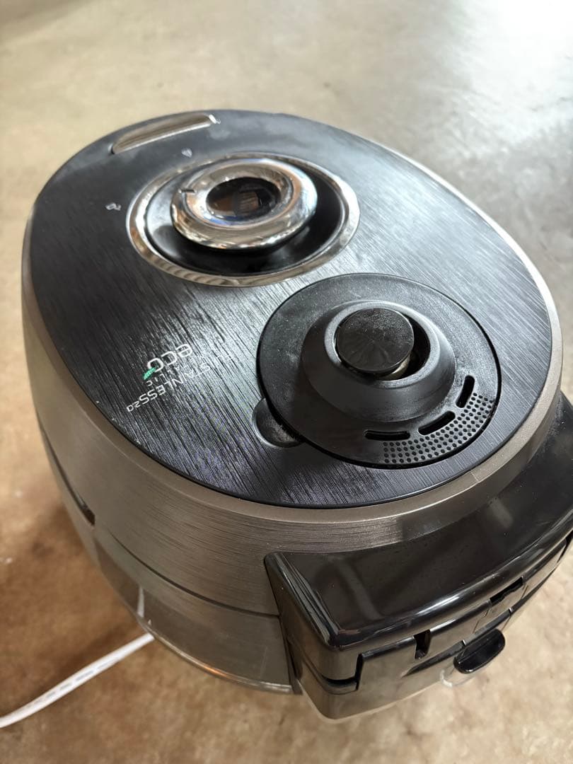 炊飯器　cuckoo スマートIH CHST1005F