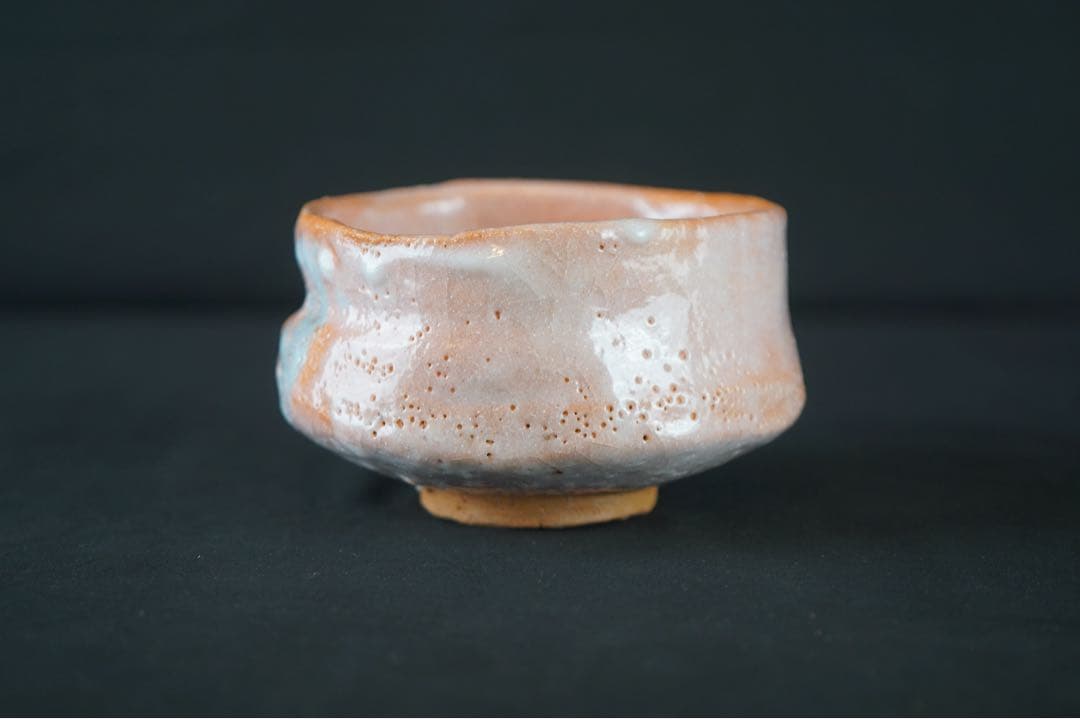 荒川豊蔵 作 紅志野茶碗 共箱 共布 茶道具