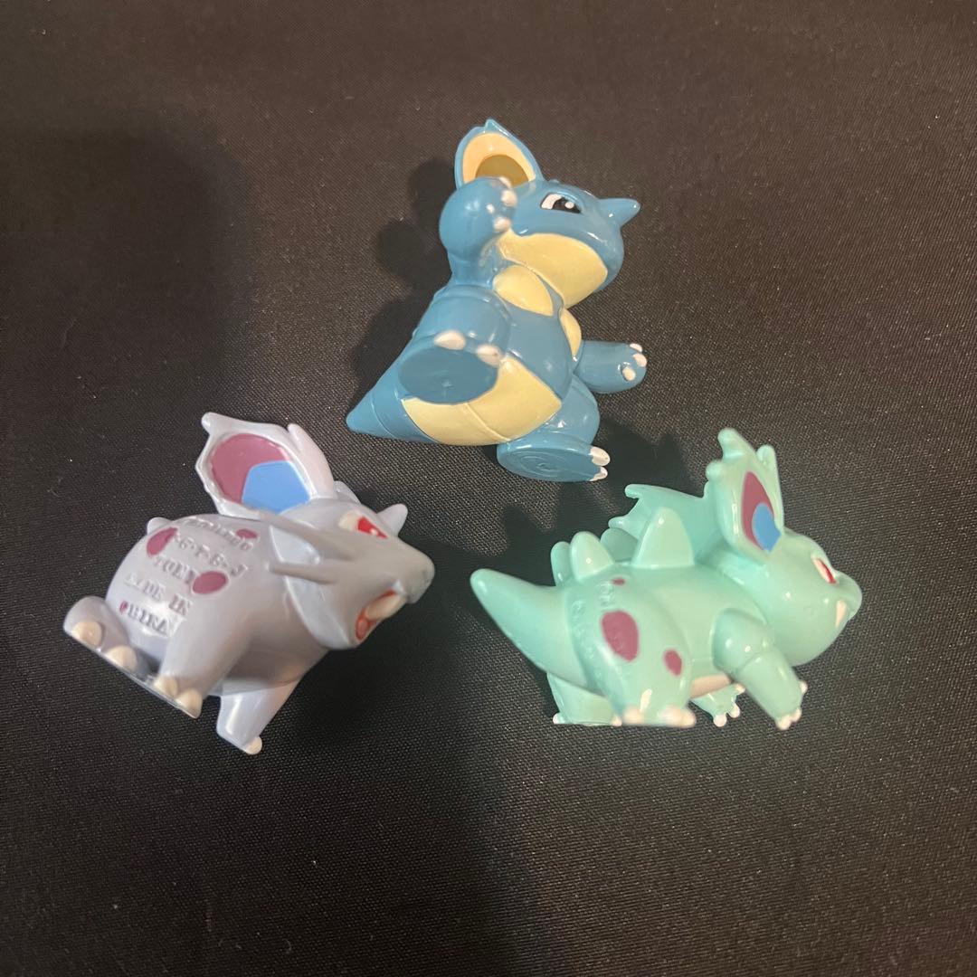 ⚫︎︎【当時もの】モンコレ ニドラン♀ ニドリーナ ニドクイン ポケモン TOMY