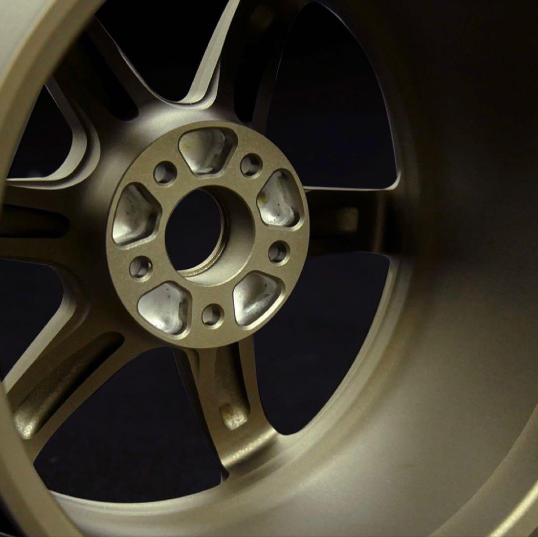 RAYS VOLKRACING 1/4 ミニチュア TE37SAGA