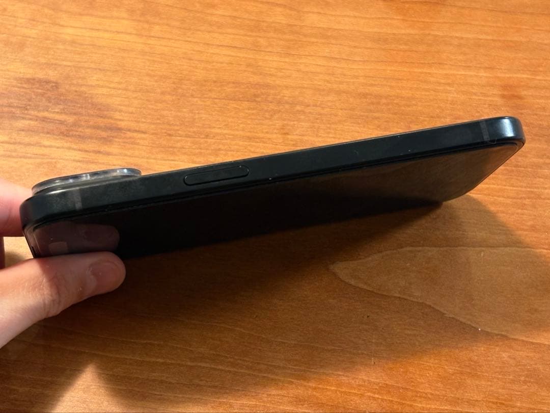 Apple iPhone 15 128gb ブラック simフリー