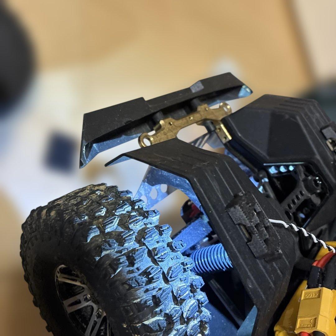 アキシャル scx10 iii ロッククローラー