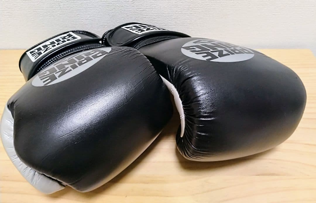 プライズリング ボクシンググローブ 黒 10oz ／ PRIZE RING