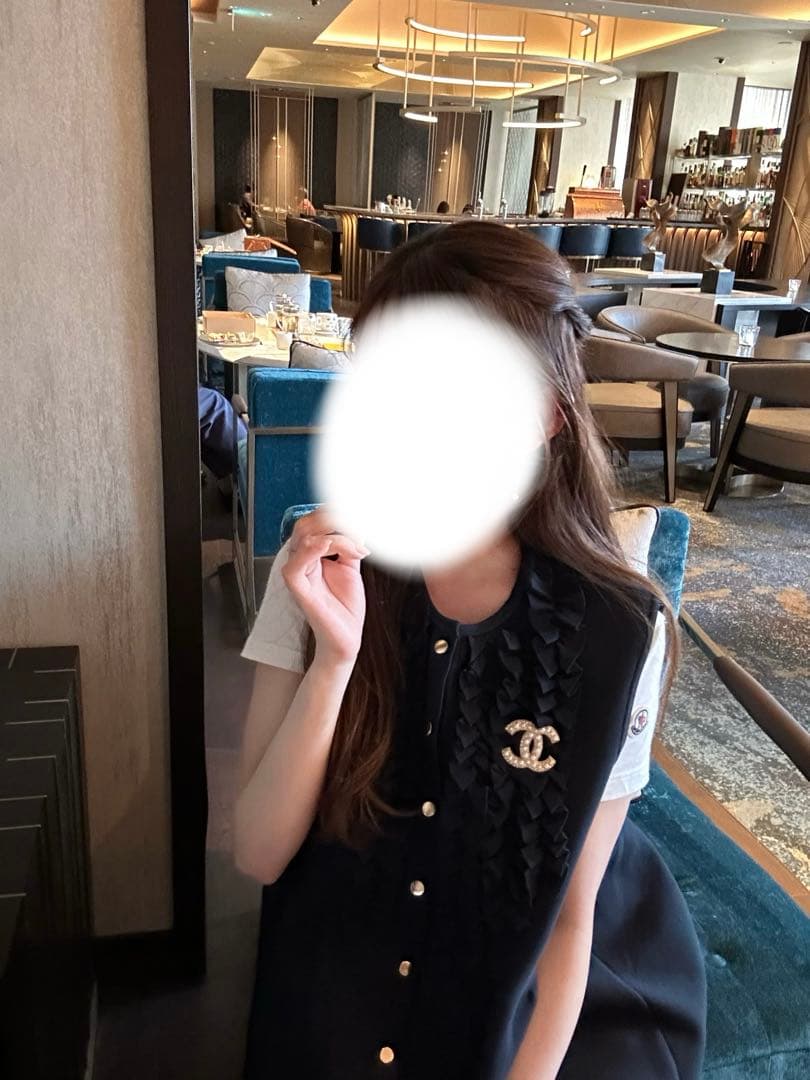 CHANEL パール付きダブルCロゴブローチ