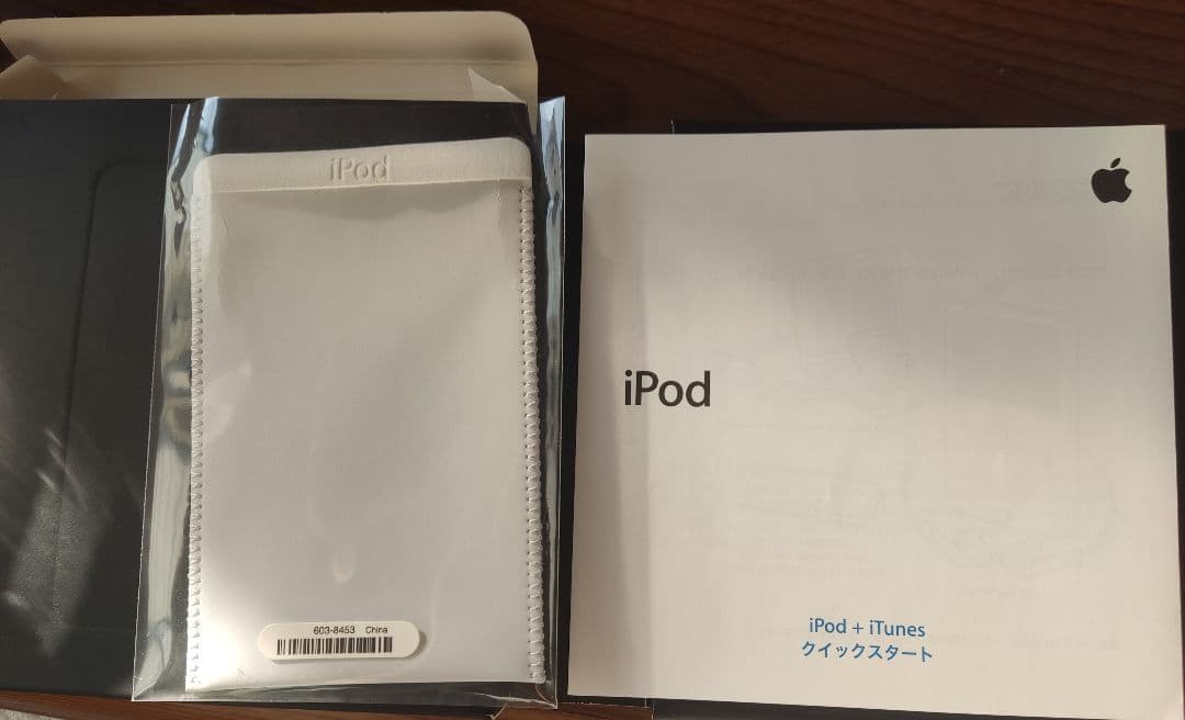 M*☆様 Apple iPod Classic 30GB MA002J　箱付き