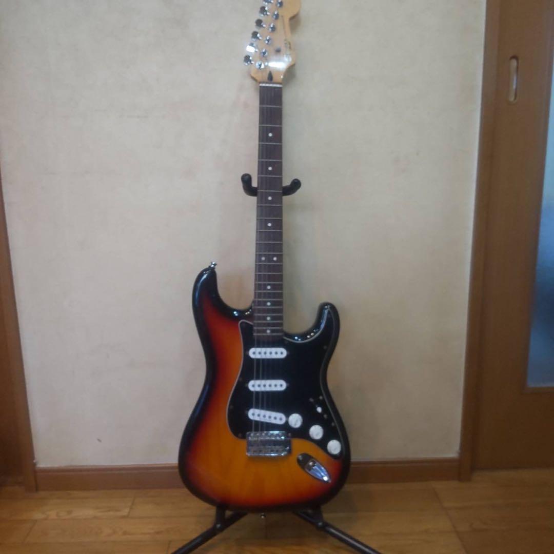 Squier ストラトキャスター サンバースト