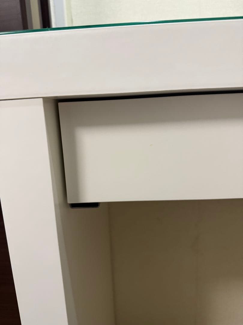 IKEA マルム　MALM