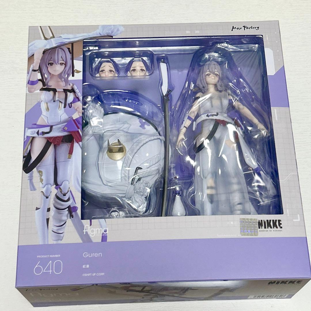 NIKKE 紅蓮　フィギュア