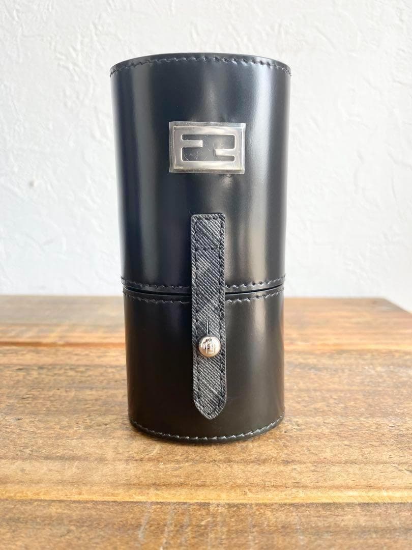 FENDI フェンディ グルーミング ネイルケアセット レザーケース付き 爪切り