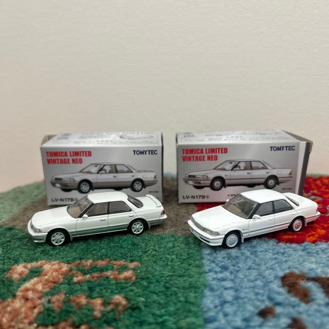 イズミ　トミカリミテッドビンテージネオ トヨタ　マークⅡ