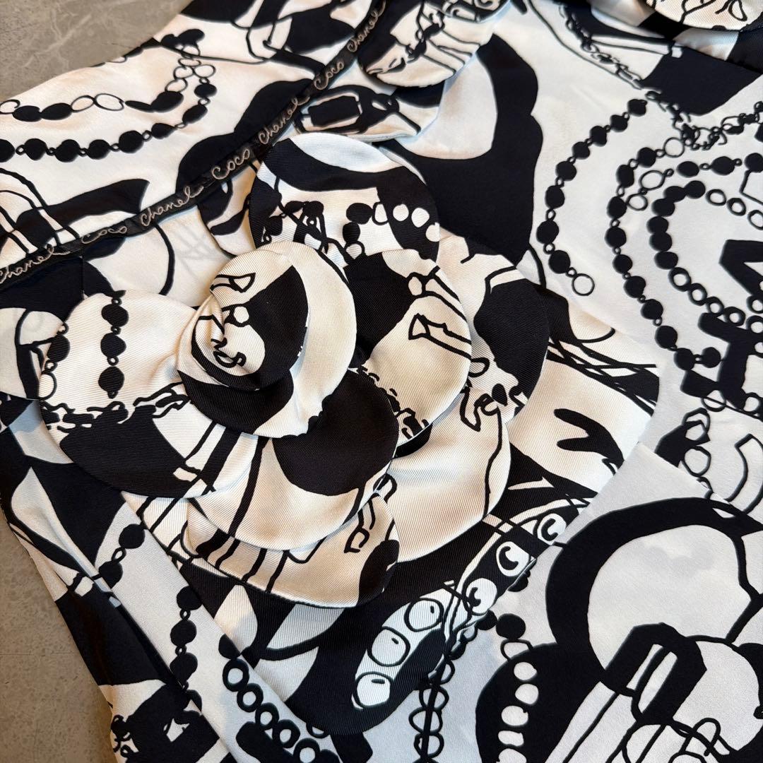 CHANEL フラワープリント フレアスカート