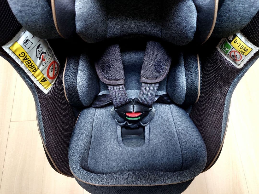 【美品】 アップリカ クルリラ プロテクト ISOFIX チャイルドシート