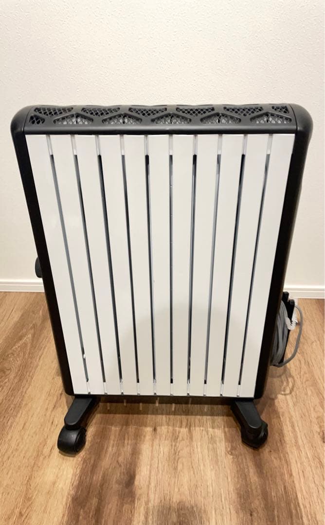 Delonghi マルチダイナミックヒーター　MDHU15-BK