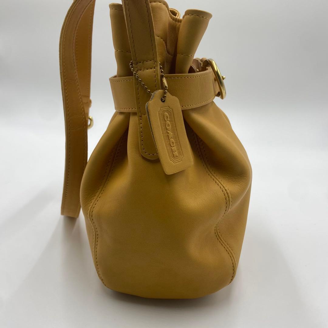 極美品　オールドコーチ　ショルダーバッグ　ベルテッド　レザー　イエロー
