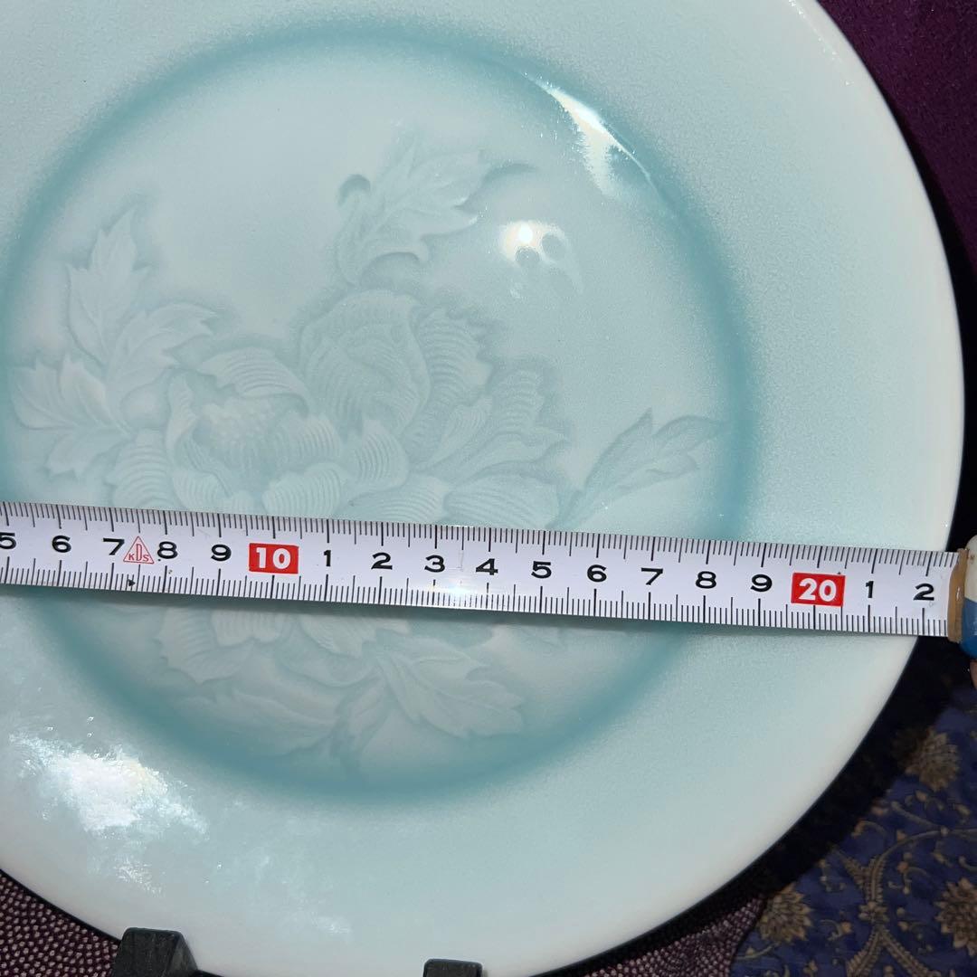 人間国宝　塚本快示本人作青白磁牡丹文完品　極美値下げ