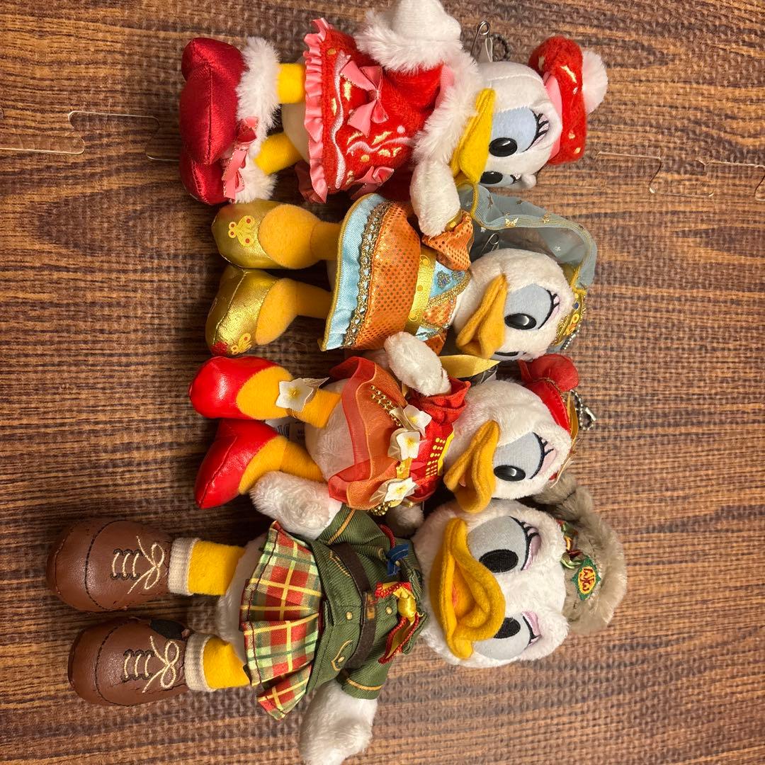 バラ売り可！　デイジーぬいぐるみバッチ