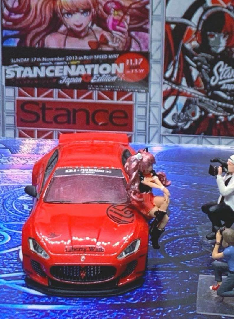 1/64 LBWK マセラティグランツーリスモ レッド　ラスト1台