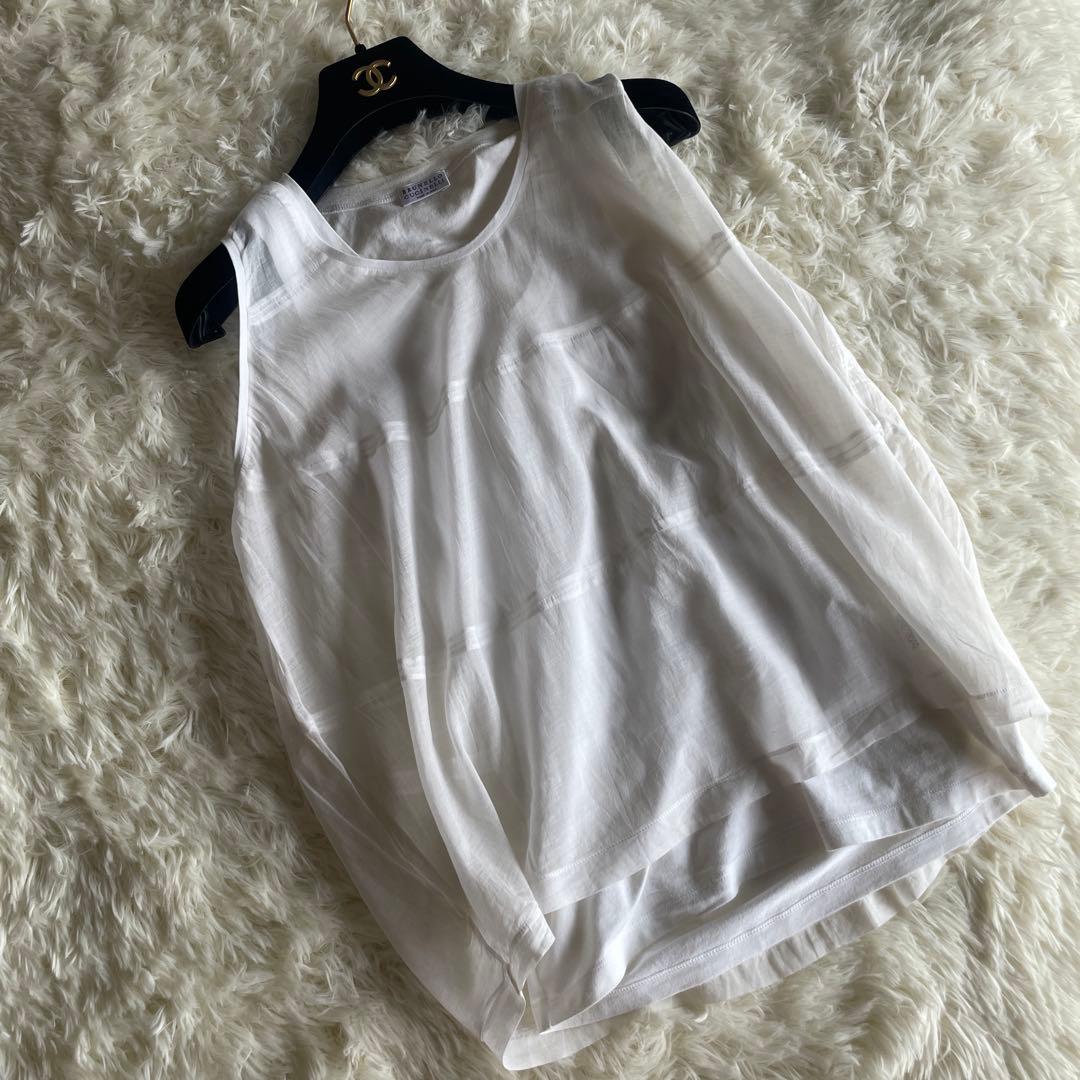 美品　ブルネロクチネリ　シルク　ホワイト ノースリーブ タンクトップ