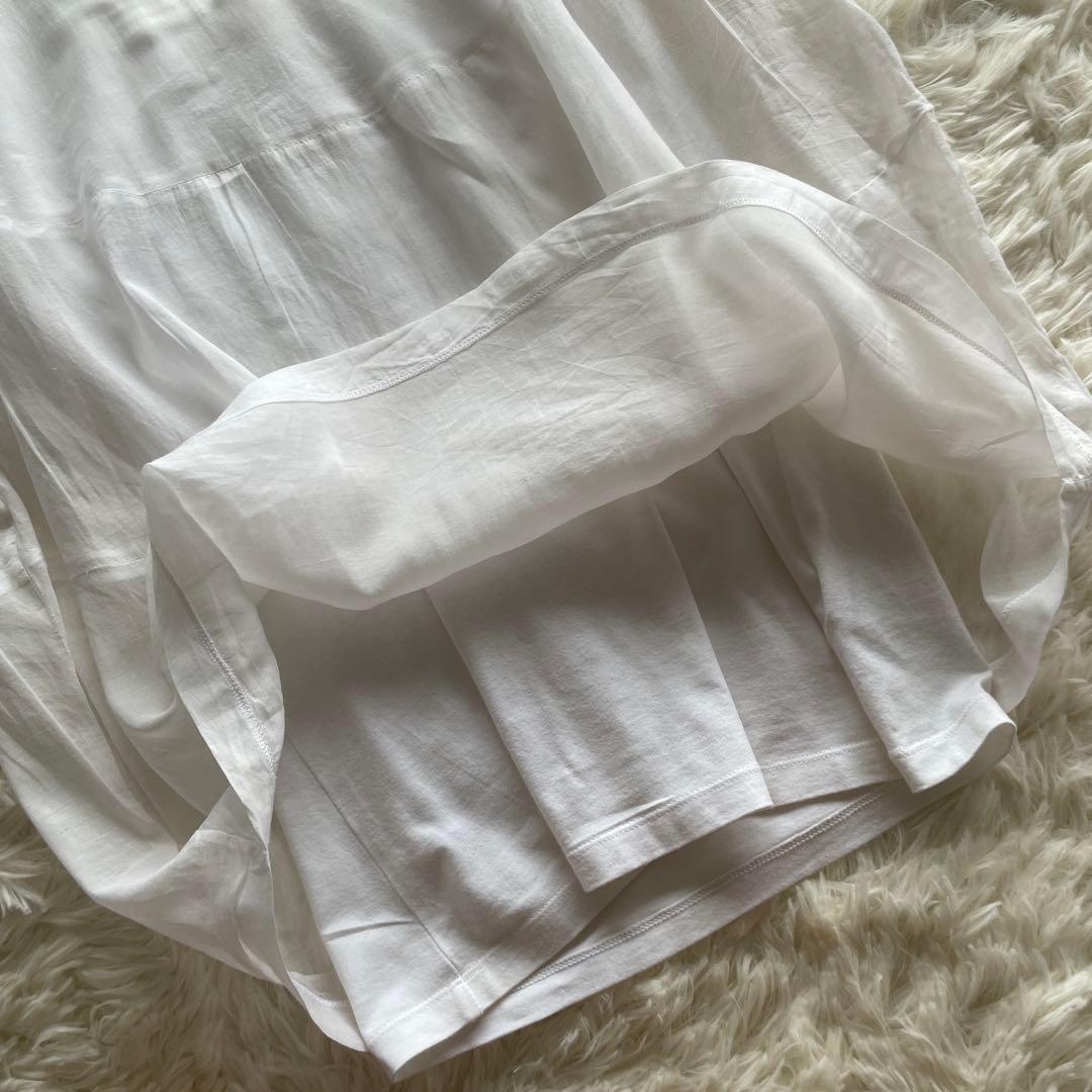 美品　ブルネロクチネリ　シルク　ホワイト ノースリーブ タンクトップ