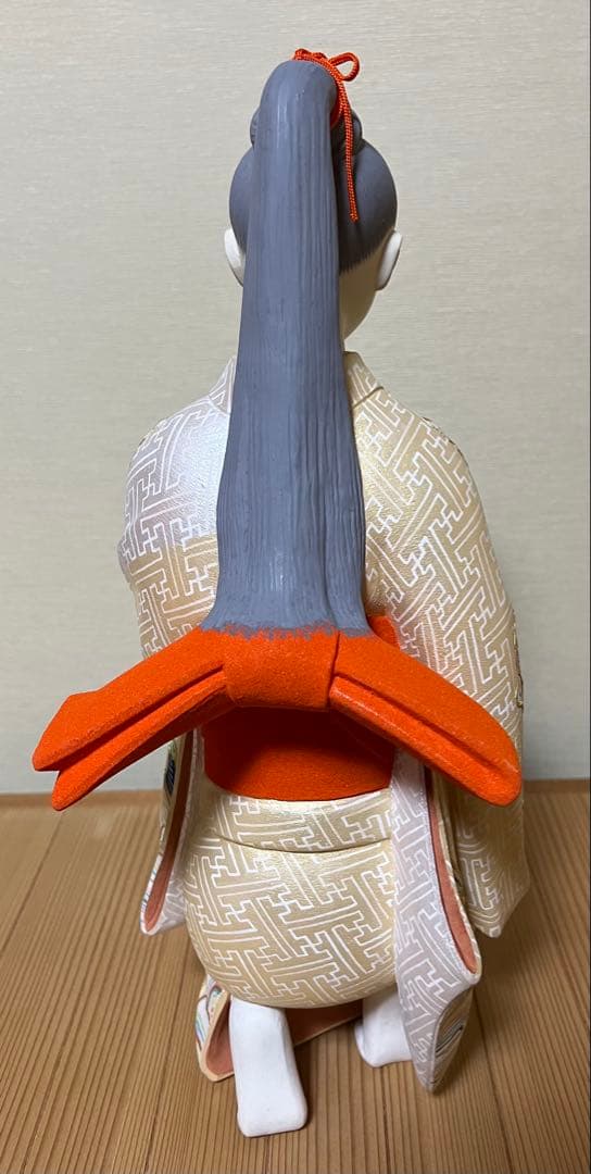博多人形　西頭哲三郎作　\"静寂\" 高さ38cm