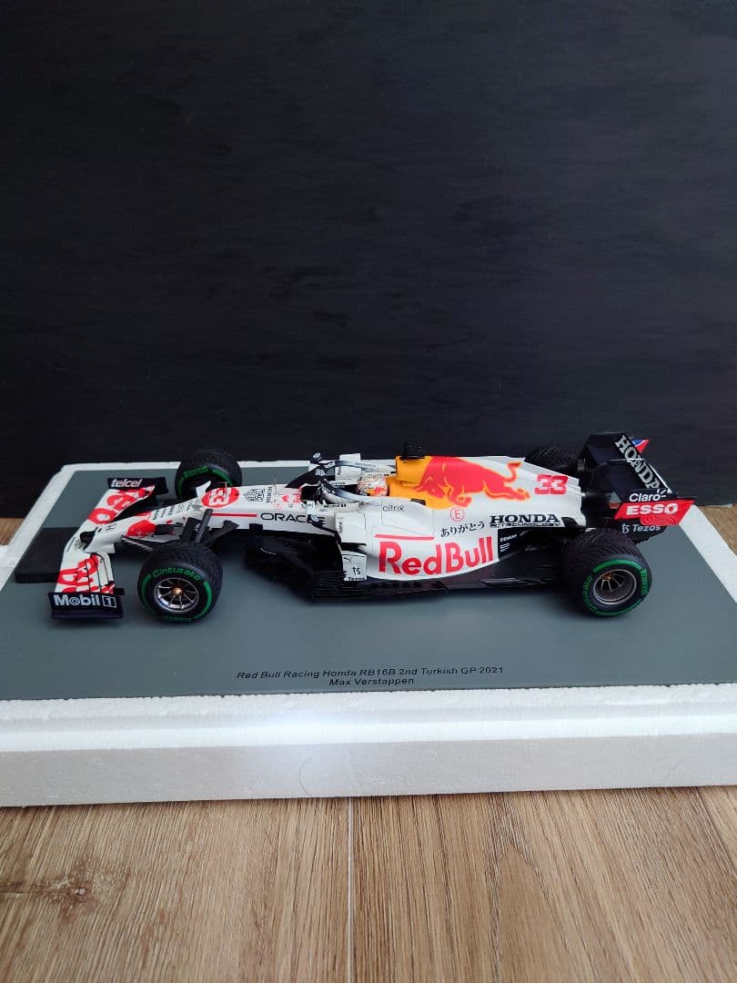 SPARK レッドブル ホンダ RB16B トルコ 1/18