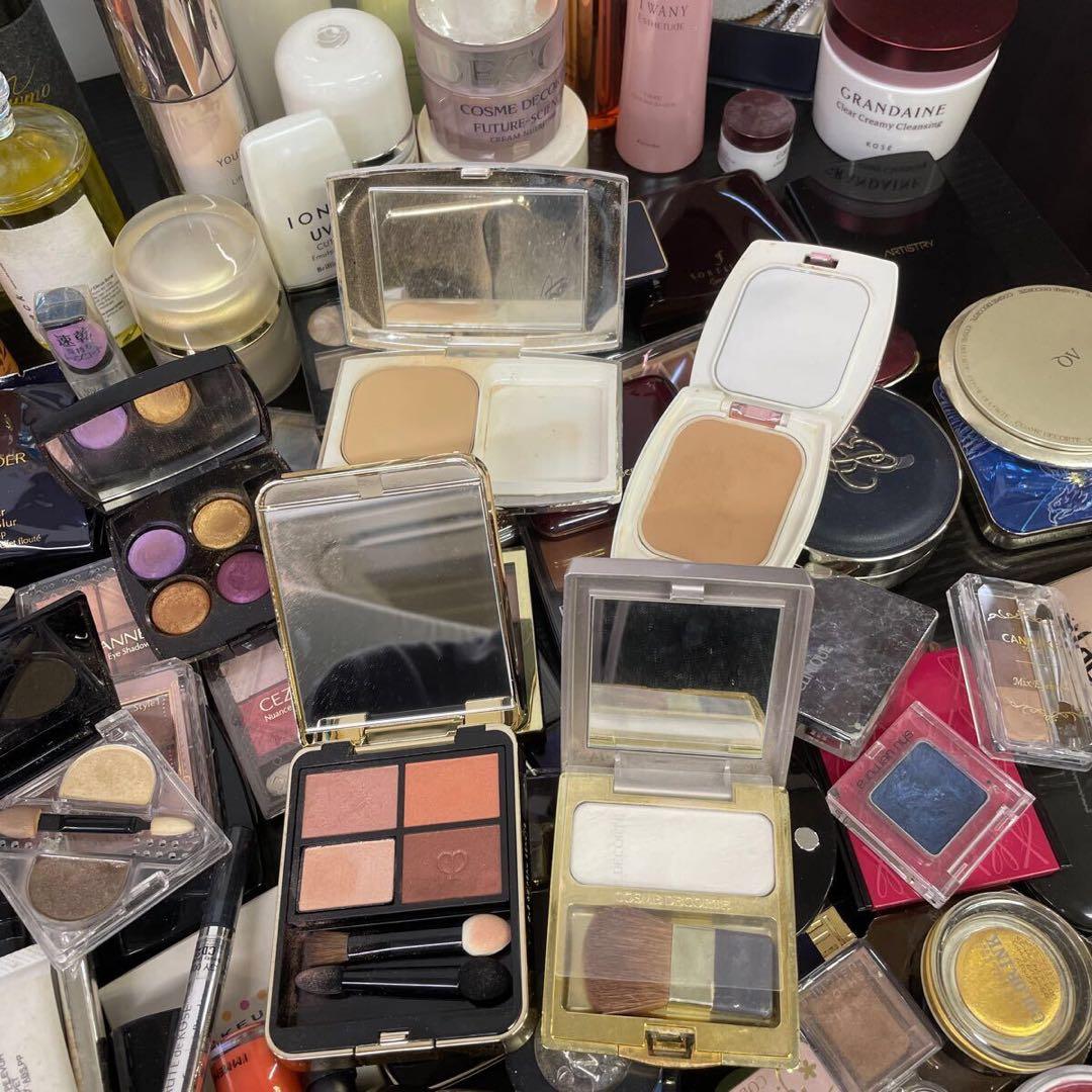 スキンケア・メイクアップアイテムセット