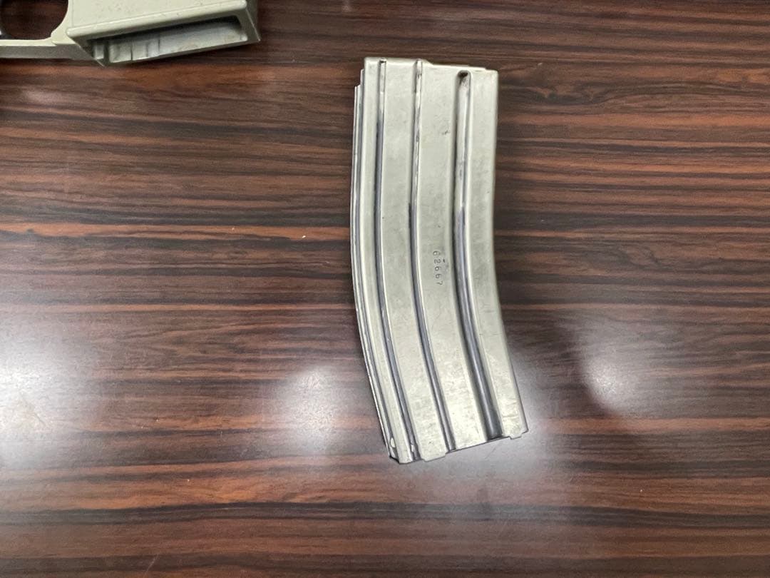 【モデルガン？】M16 置物 オブジェ 【 ジャンク】