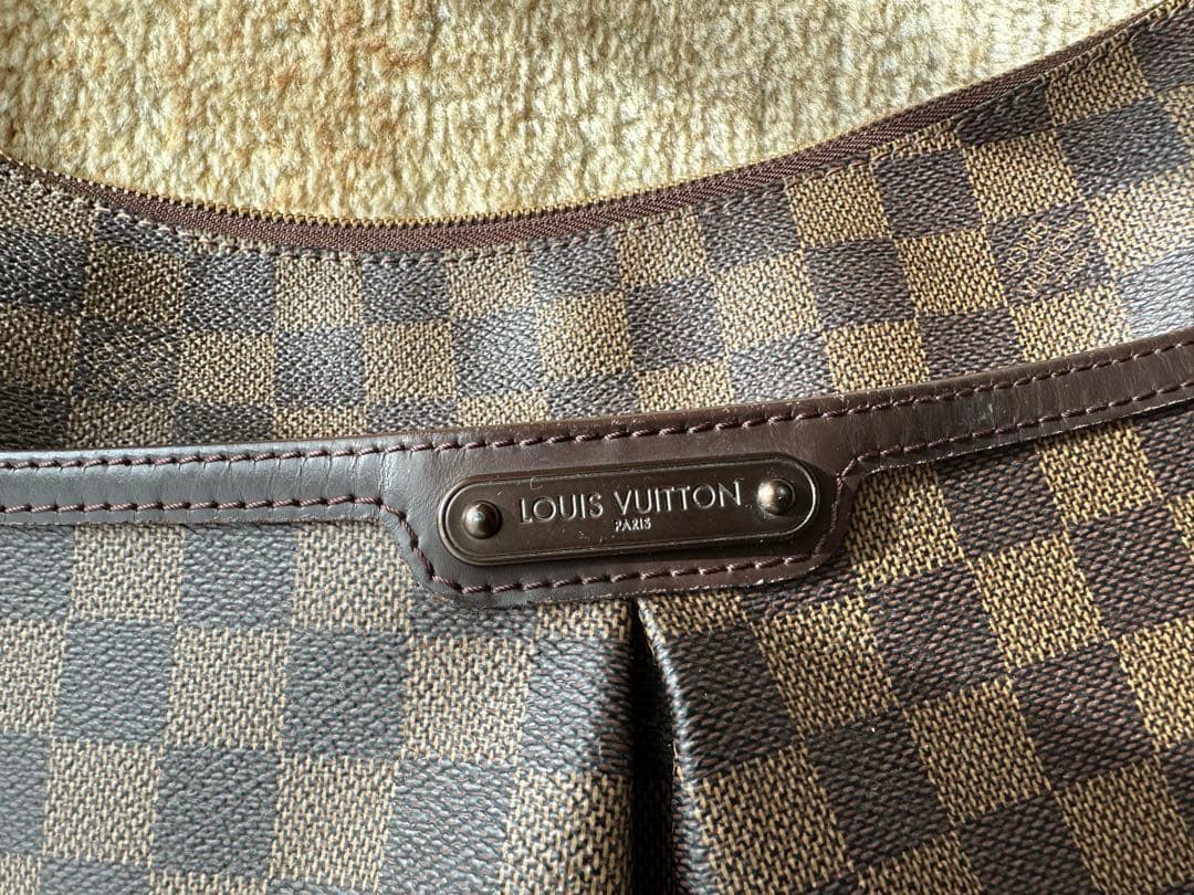 ルイ・ヴィトン　ショルダーバッグ