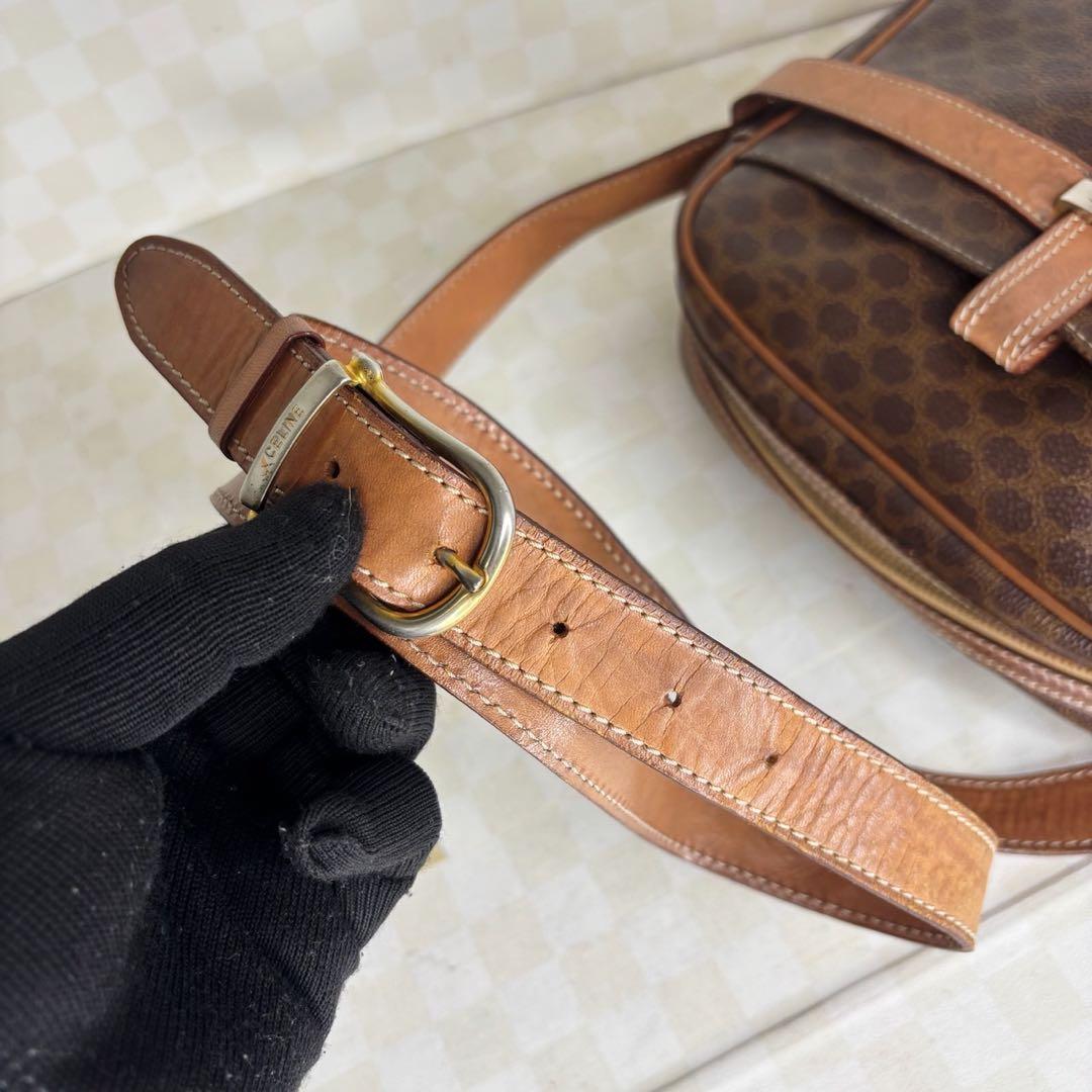 極美品　CELINE セリーヌ　ショルダーバッグ　M08