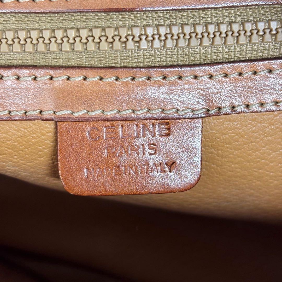 極美品　CELINE セリーヌ　ショルダーバッグ　M08