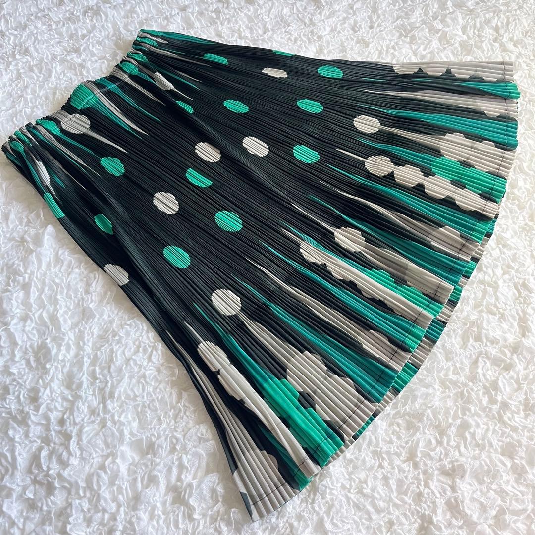 【美品】PLEATS PLEASE ISSEY MIYAKE フレアスカート