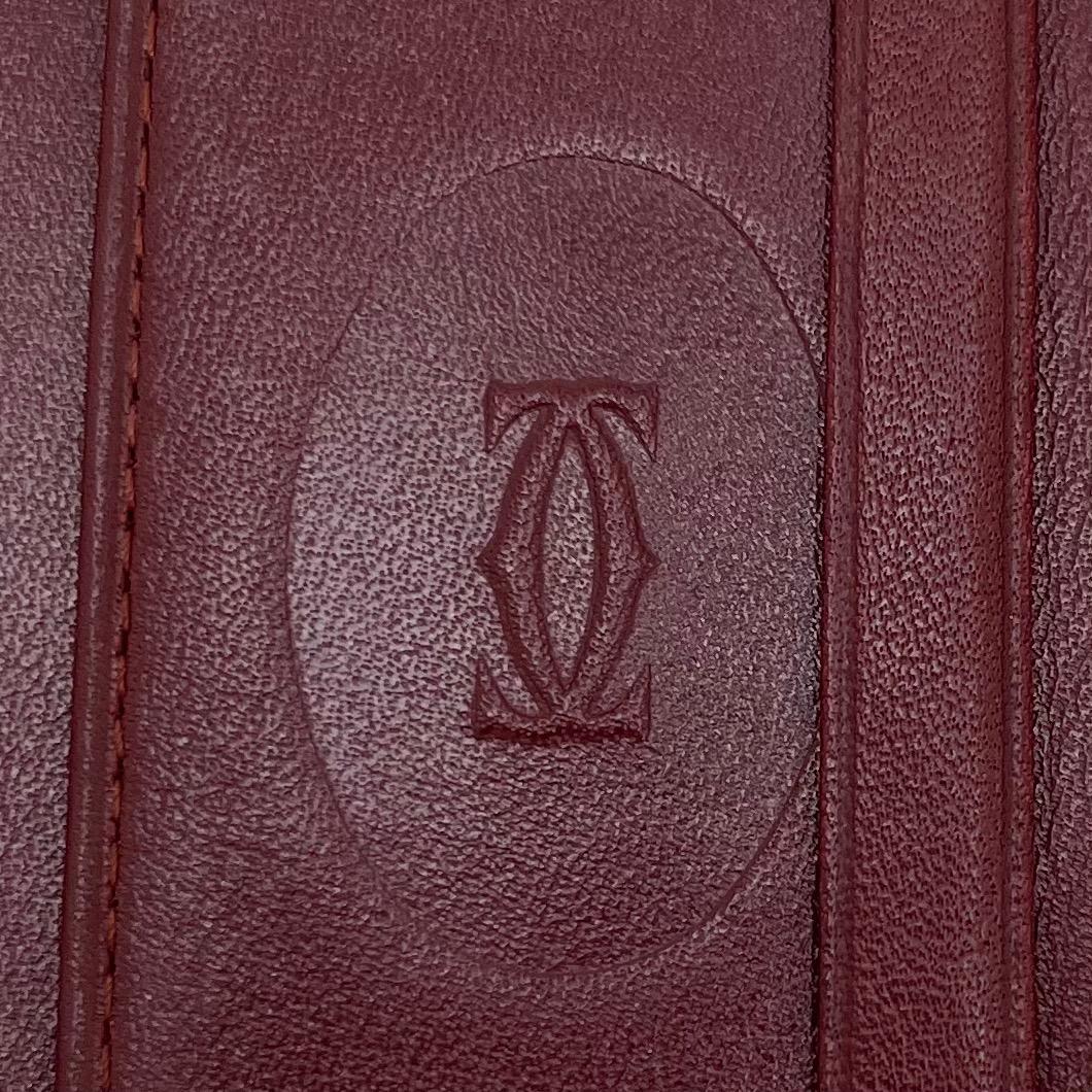 未使用級✨カルティエ　Cartier 三つ折り財布 マストライン　レザー
