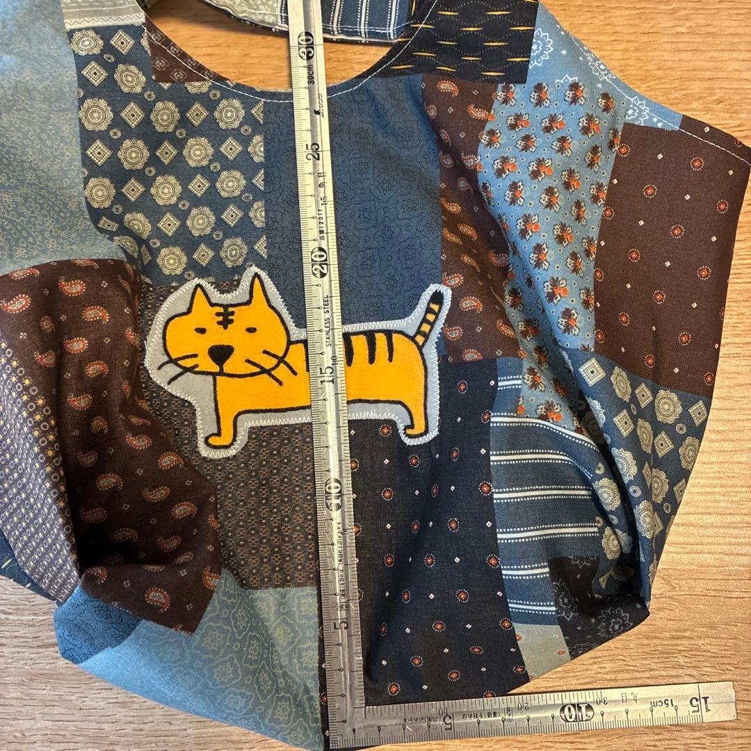 感謝価格　SALE 限定生地　ユキエモン　20cmファスナーダーツマチポーチ