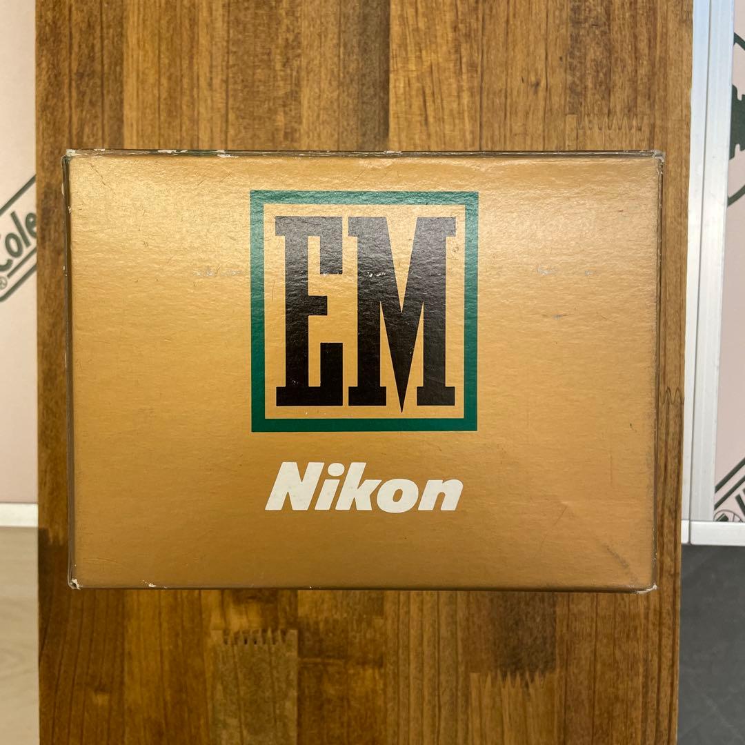 Nikon EM 元箱付き 美品
