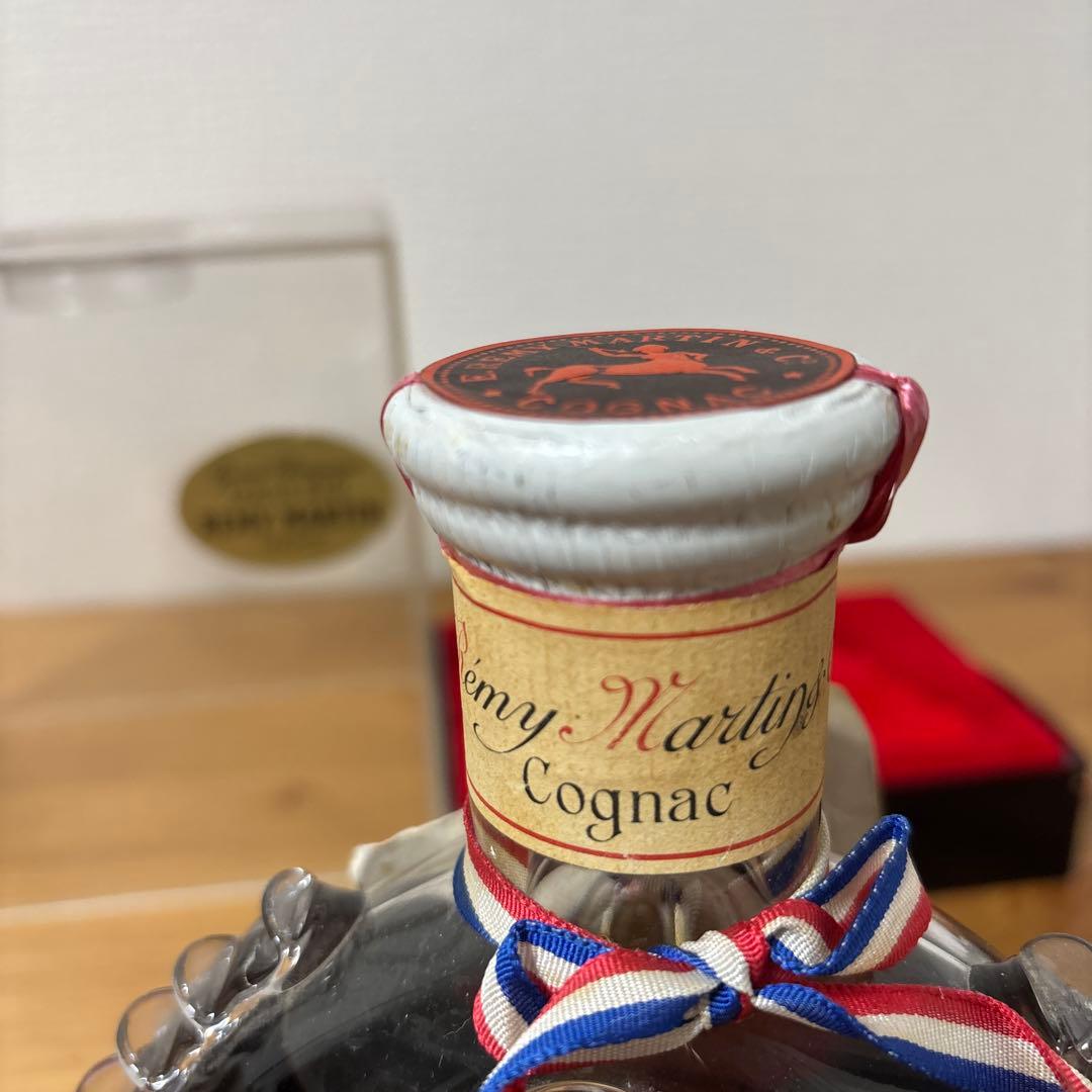 ルイ13世　レミーマルタン バカラボトル ベリーオールド クリアケース❸