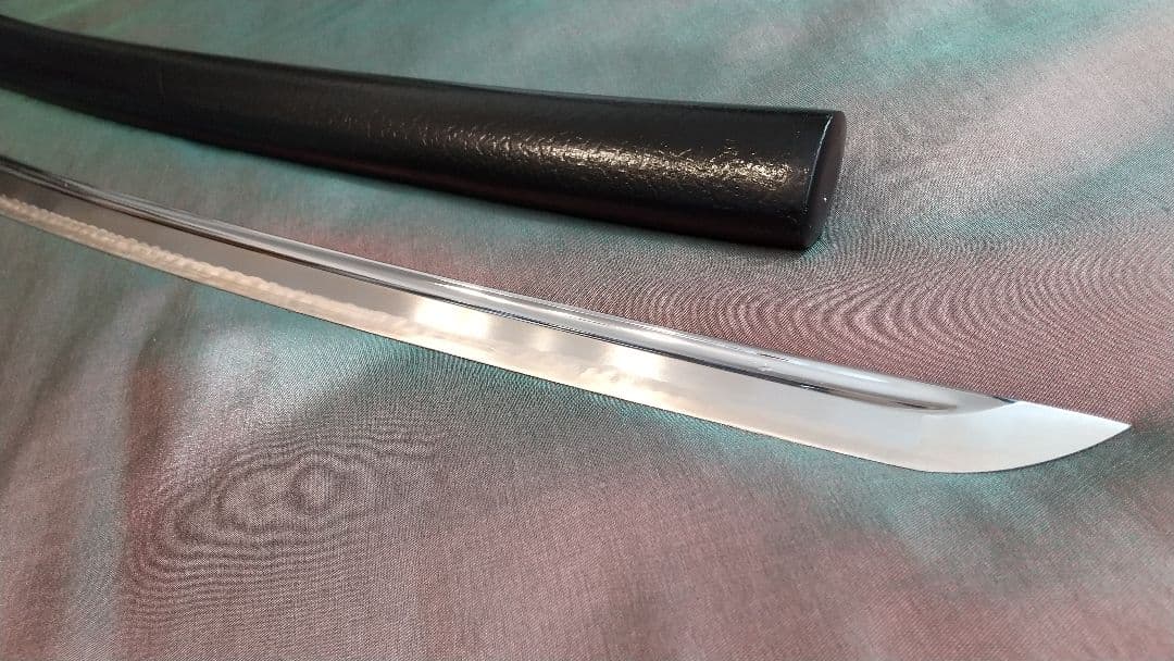 【二尺四寸一分】レザー風柄 居合刀 海鼠透かし鍔 模造刀 武具 拵え 日本刀