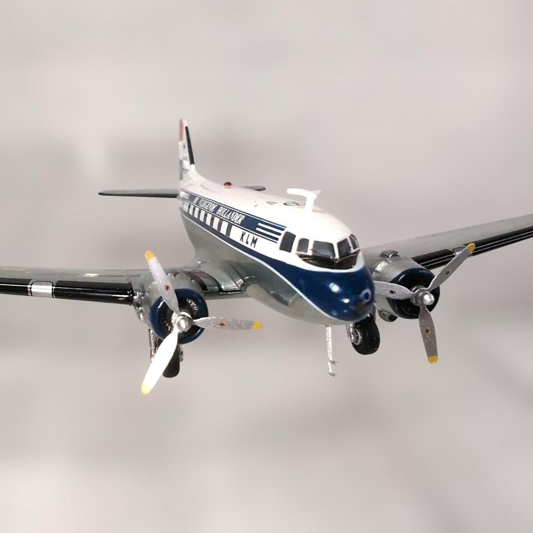 希少 100周年記念 KLM Douglas DC-3 1:200スケールモデル