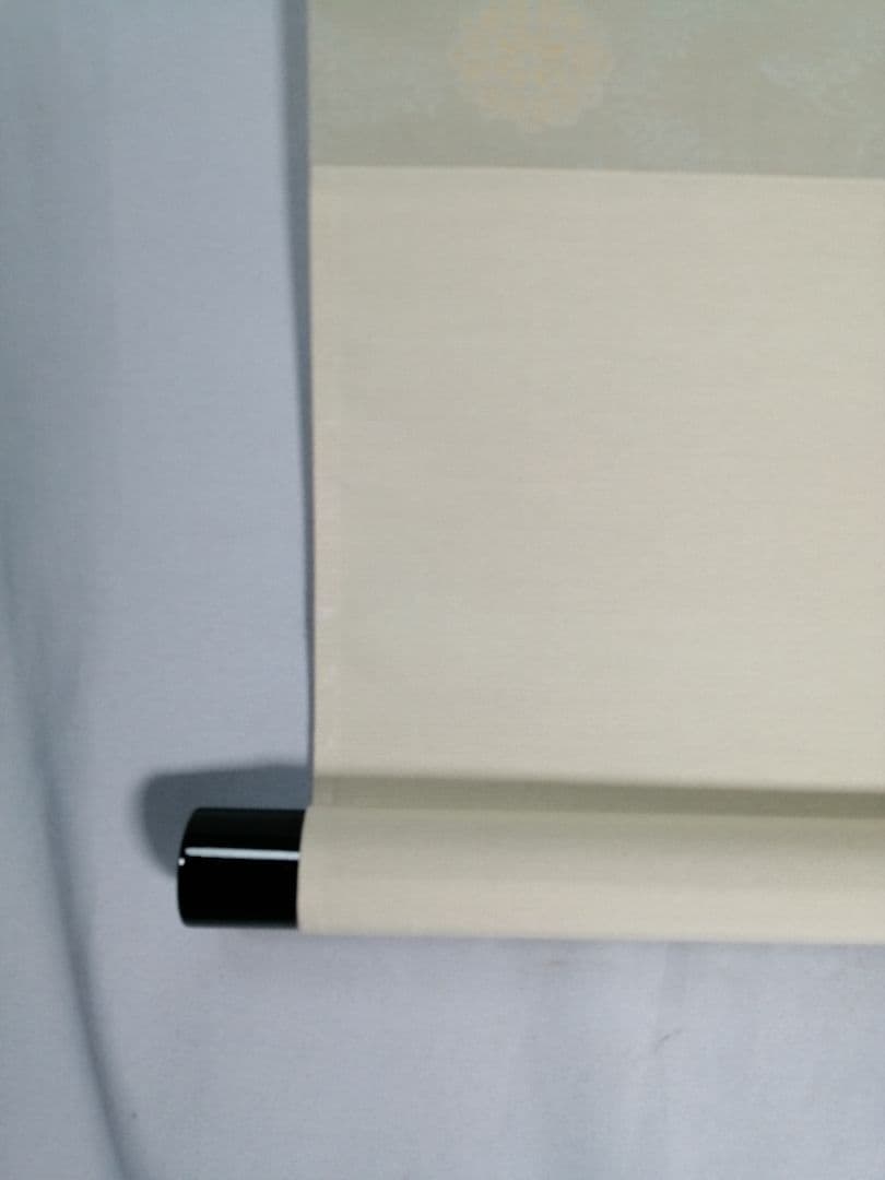 【茶道具】前大徳寺　西垣大道和尚筆　「明歴々露堂々」　一行　茶掛　軸C152