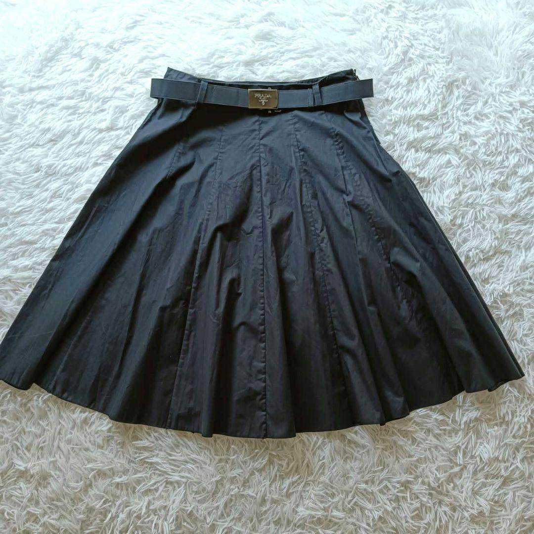 プラダ ロゴ刻印バックルベルト付き フレアスカート Aライン 42