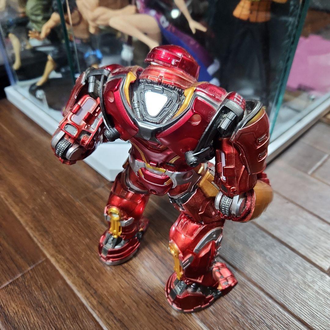 アイアンマン ハルクバスター フィギュア