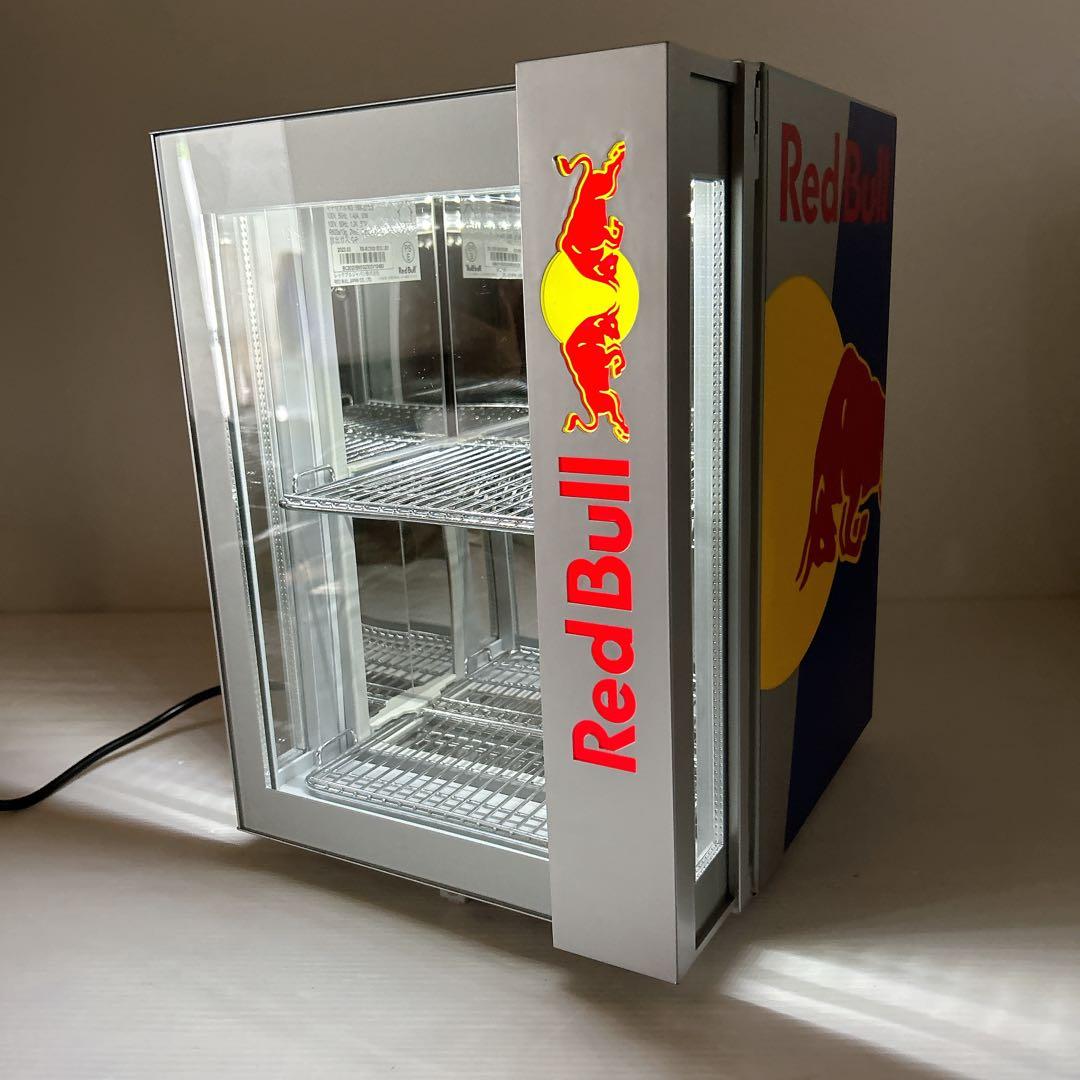 【ほぼ未使用】】Red Bull 冷蔵庫 小型冷蔵庫 ショーケース　希少非売品