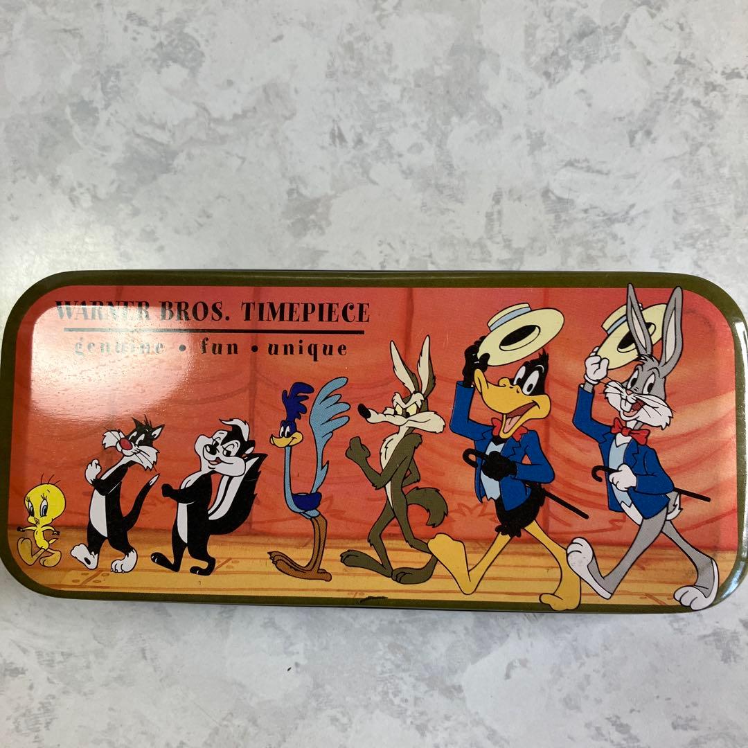 LOONEY TUNESワーナーブロス時計フィギュア　ストラップその他まとめ売り