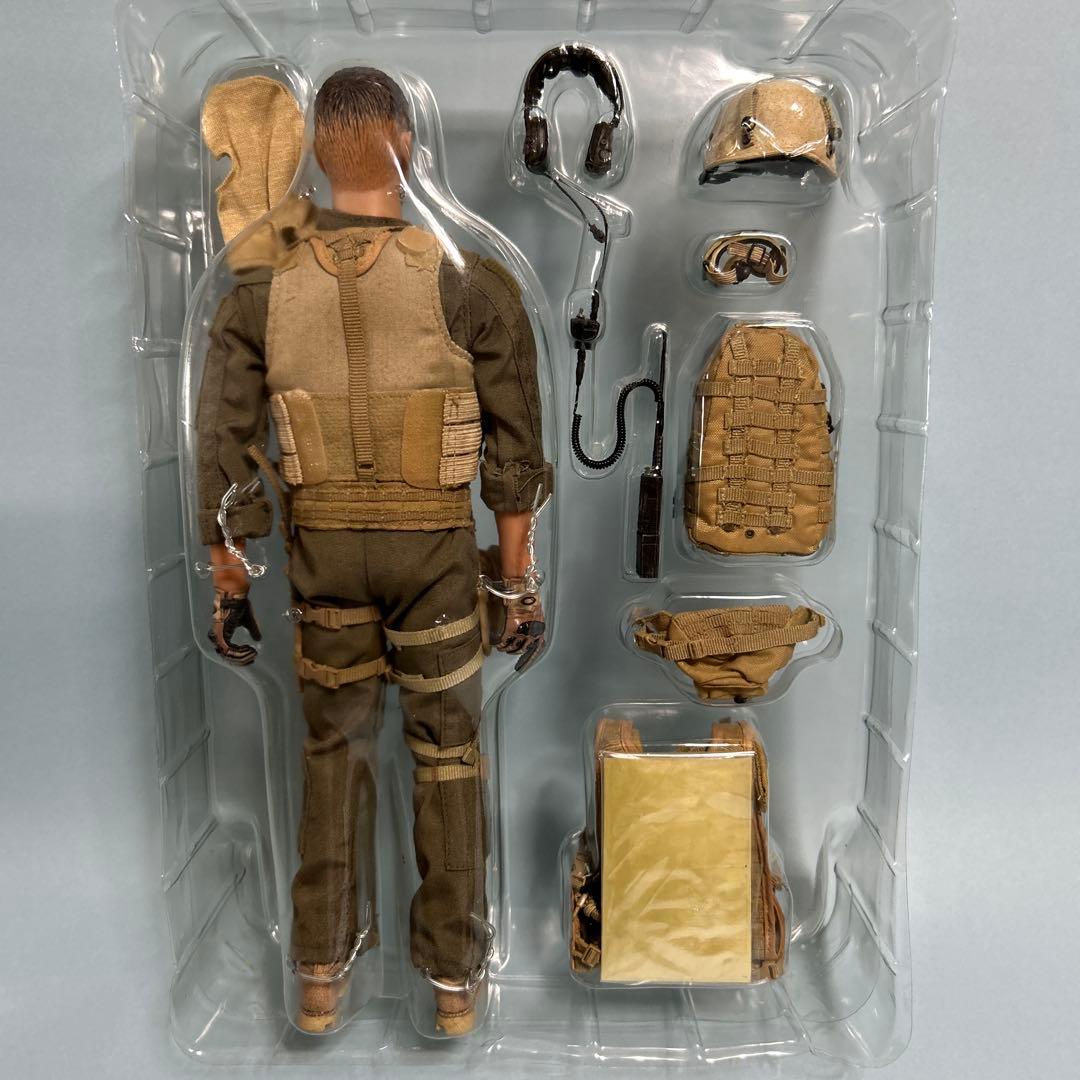 ホットトイズ•USMC II M.E.F