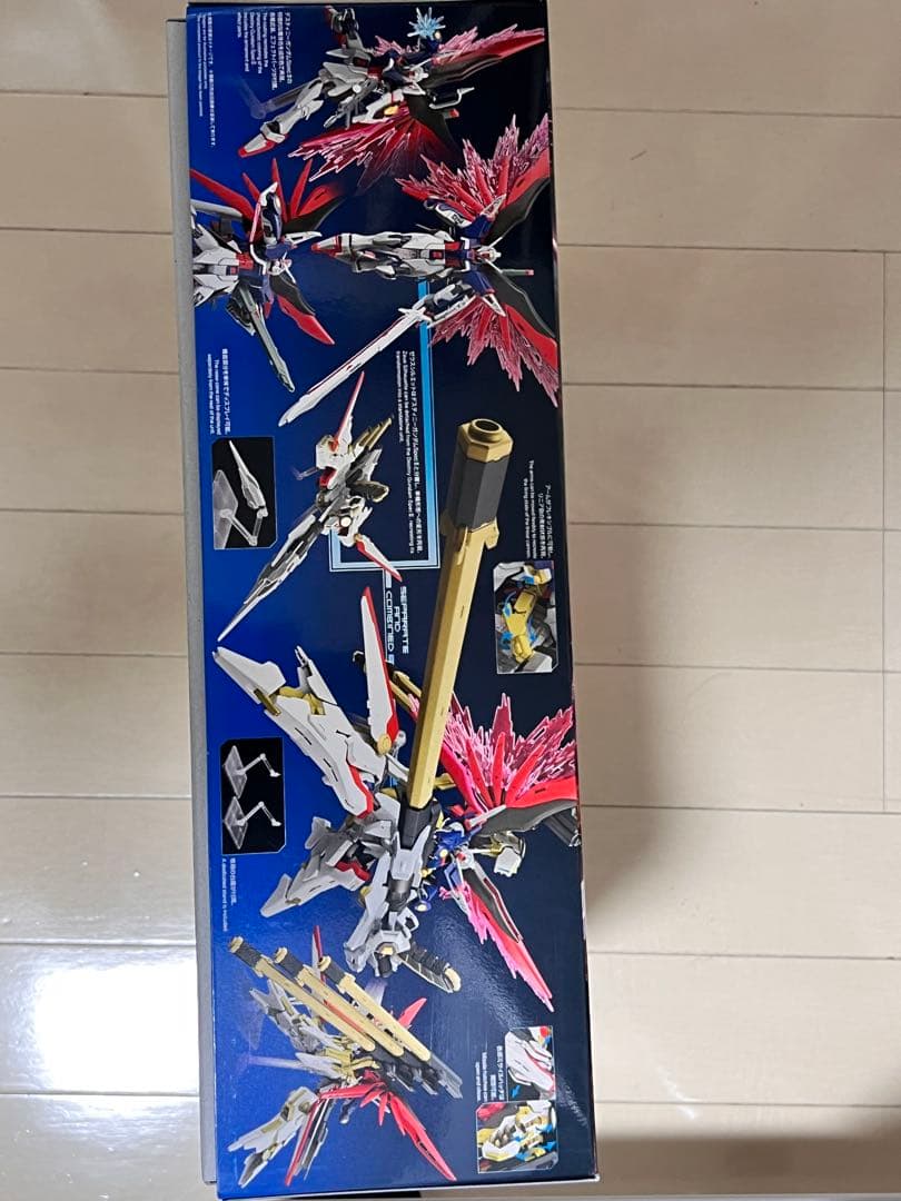 HG デスティニーガンダムスペシャル & ゼウスシルエット