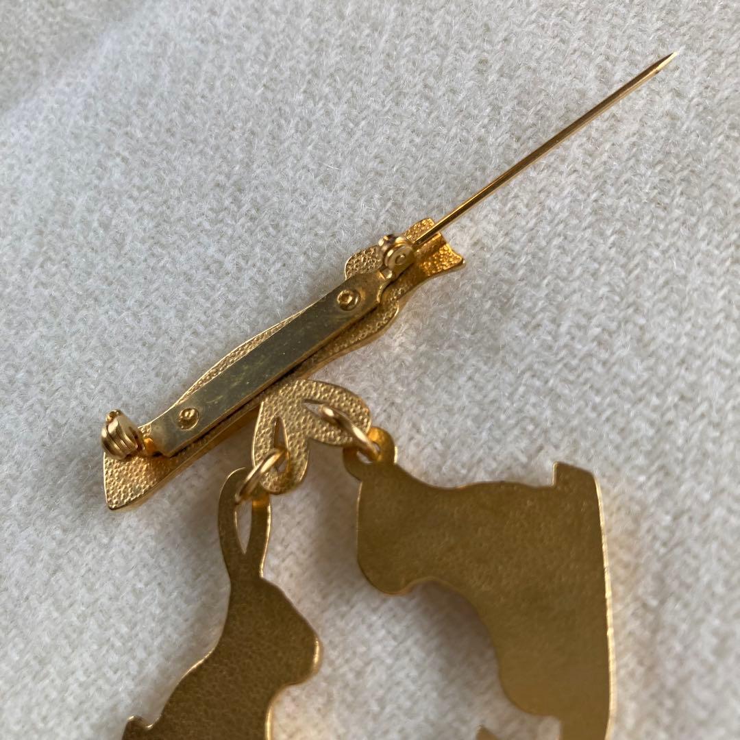 HERMES エルメス　ブローチ　スケート靴