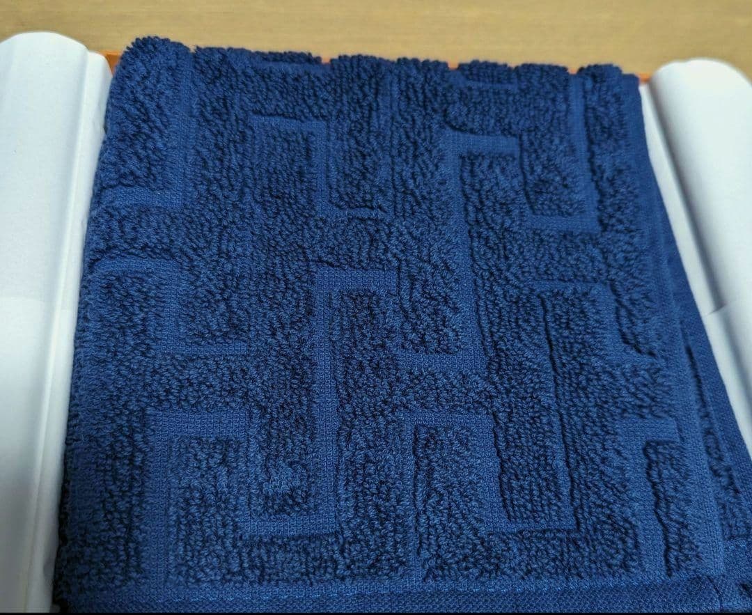 プレゼント最適♦即発注♦エルメス 定番カレ・タオル 《ステアーズ》