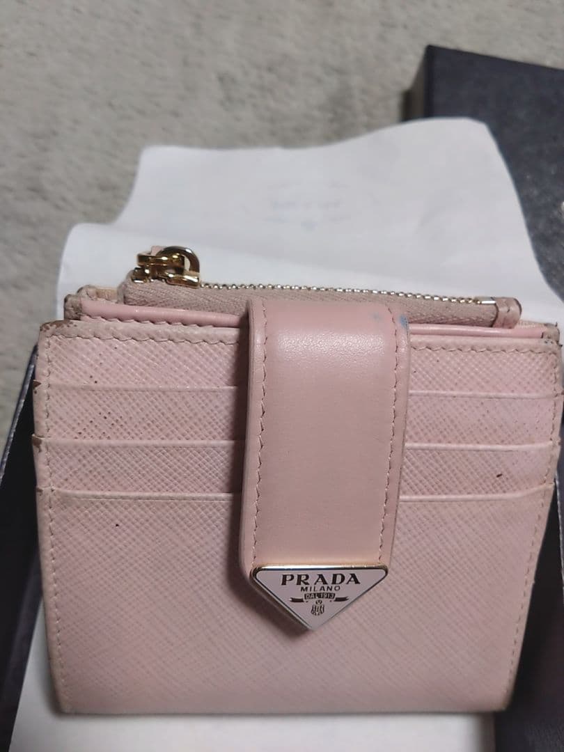 PRADA サフィアーノタブ 二つ折り財布 ピンク